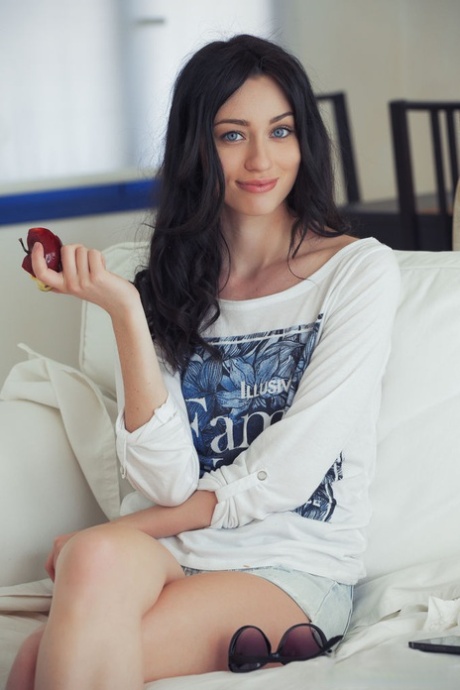 Zsanett Tormay pornstar adult image