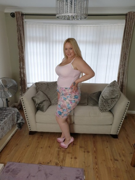 milf luci beautiful xxx photos