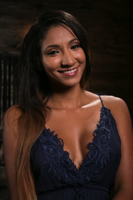 Sadie Santana exclusive pornstar image