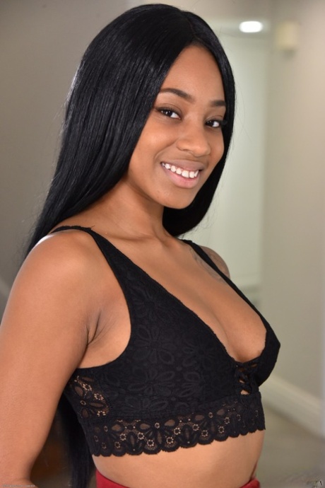 Lala Ivey naked pornstar photo